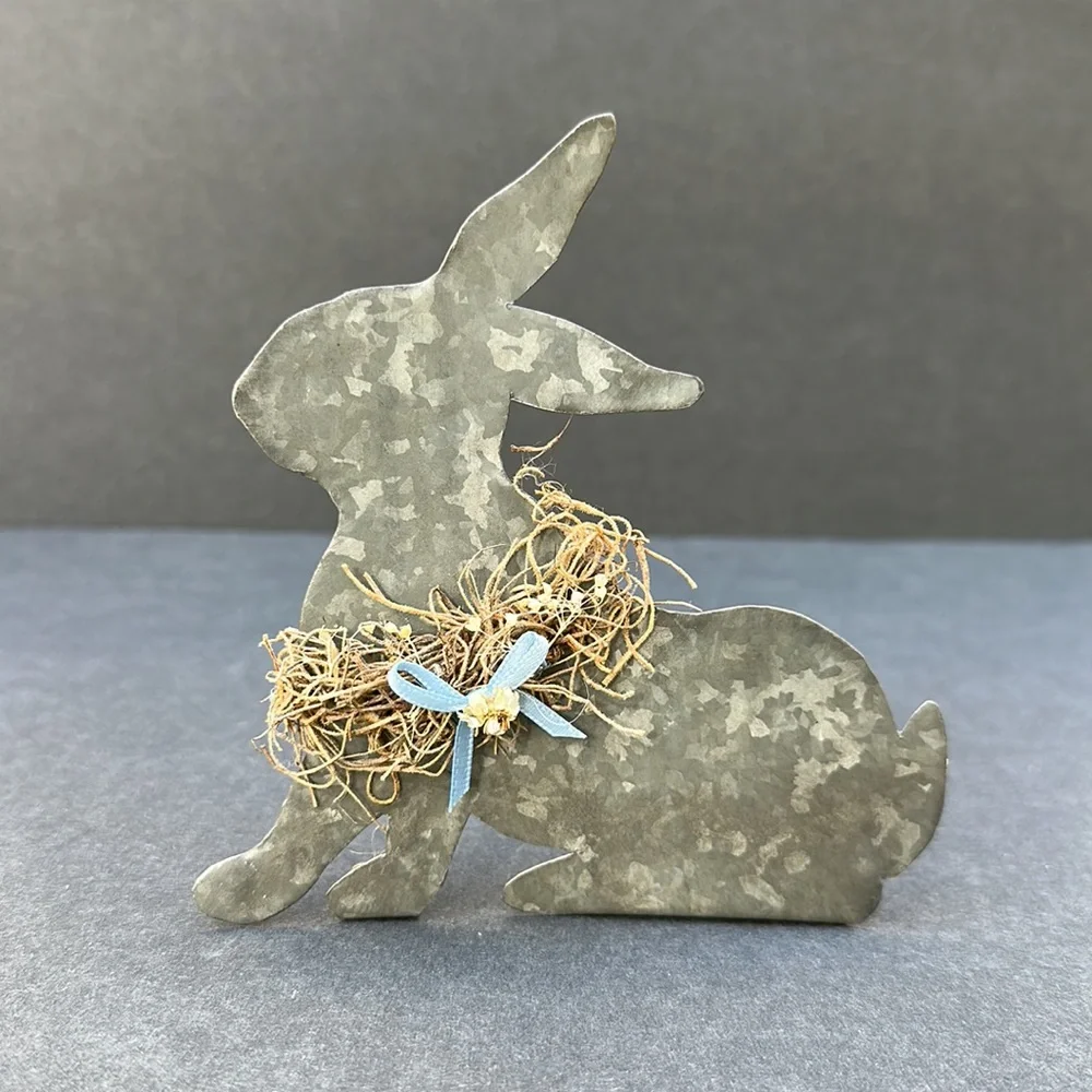 Easter/Spring Decorations - Picture 3 of 6